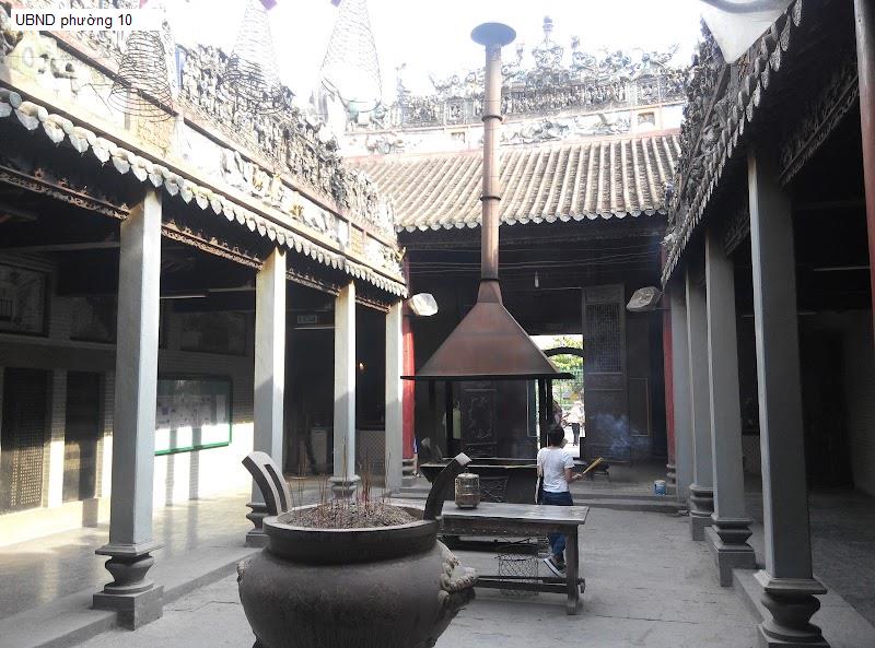 UBND phường 10