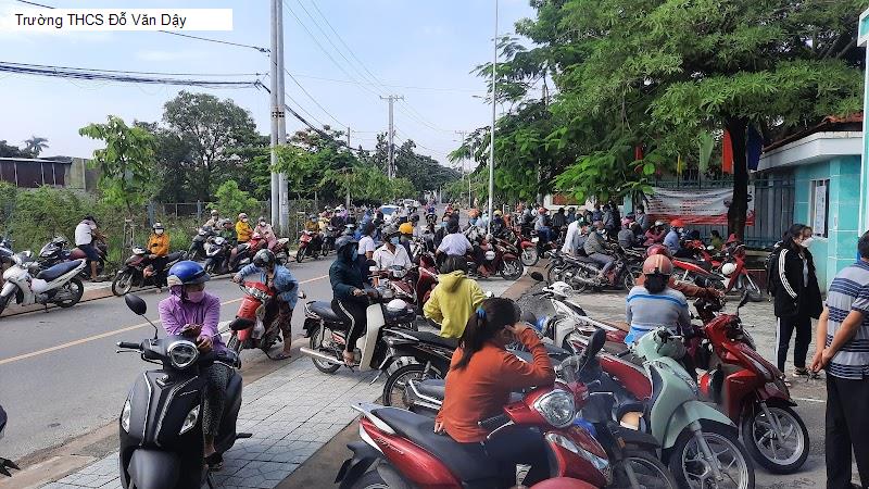 Trường THCS Đỗ Văn Dậy