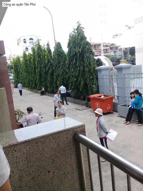 Công an quận Tân Phú